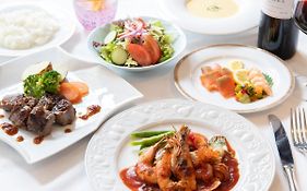Sasebo Palace Hotel 3*